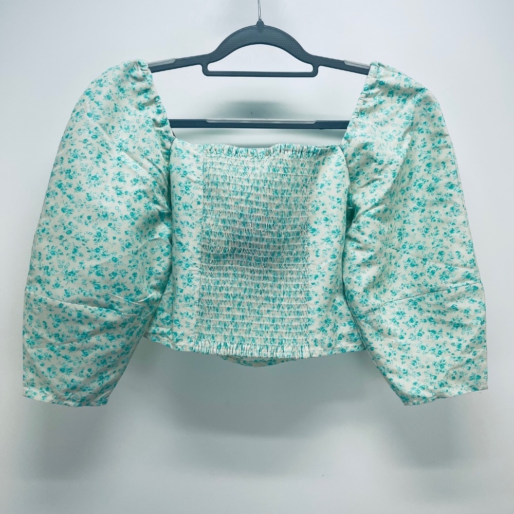 Levi’s Women’s Blouse Green Floral Statement Size S New - Picture 11 of 11